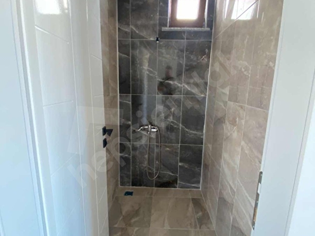 CİHANGİR EMLAKTAN DOLUNAYIN MERKEZİNDE 3+1 SATILIK DAİRE - Görsel 25