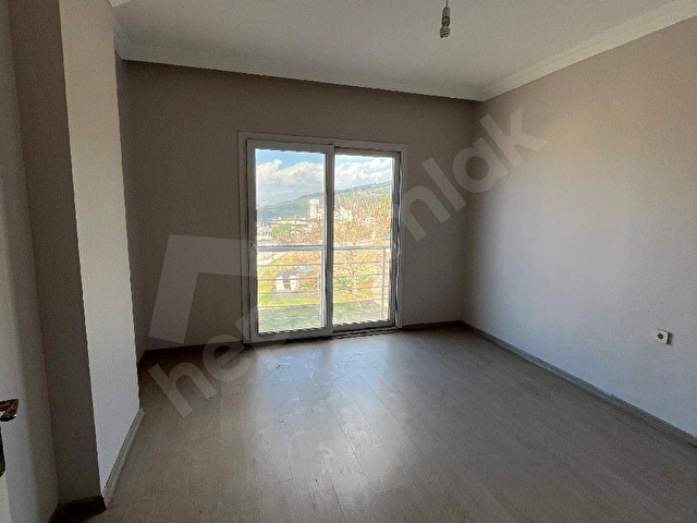 ÖZER EMLAKDAN KARAYILANDA SATILIK DAİRE - Görsel 7