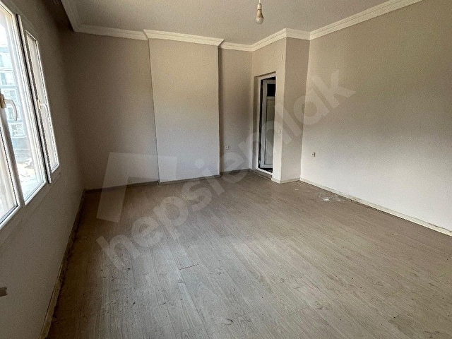 ÖZER EMLAKDAN KARAYILANDA SATILIK DAİRE - Görsel 11