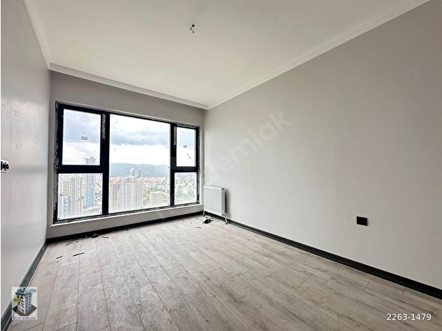 ELİFten  Crystal Tower da 2+1 30.katta.Süper manzaralı  SIFIR - Görsel 13