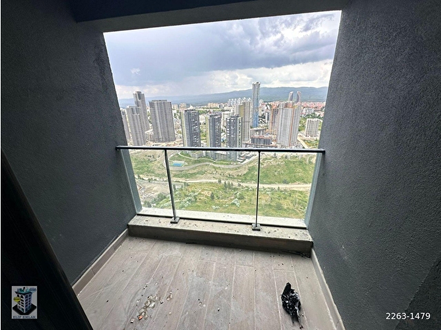 ELİFten  Crystal Tower da 2+1 30.katta.Süper manzaralı  SIFIR - Görsel 21