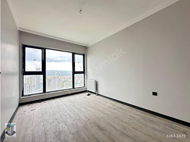 ELİFten  Crystal Tower da 2+1 30.katta.Süper manzaralı  SIFIR - Görsel 15