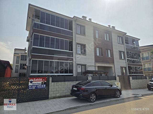 Remax Çark Cd Yakın 3. Kat SATILIK LÜKS DAİRE