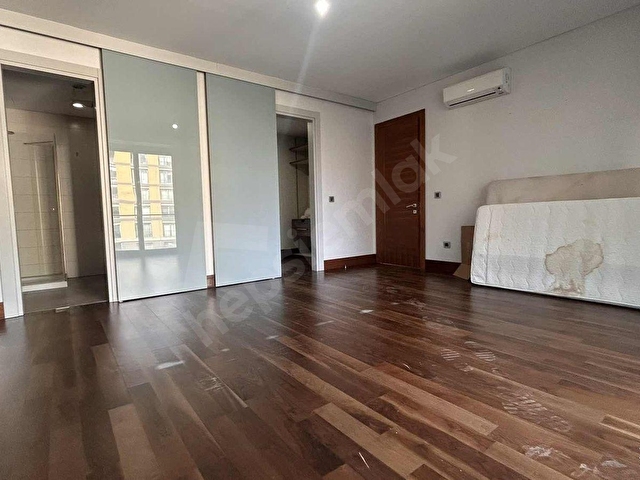 PERA EMLAKTAN FLORYA EKŞİNAR KONAKLARINDA 4+1 KİRALIK ARA KAT - Görsel 17