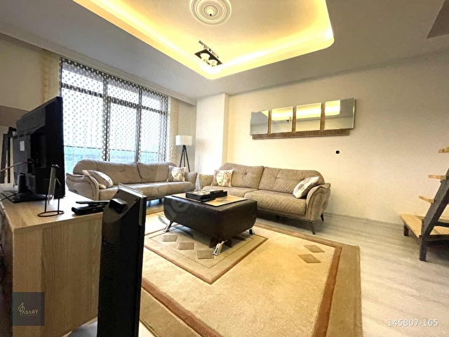 SAW. YANI METRO 7DK TERASLI MASRAFSIZ KREDİ LİMİTSİZ 3+1 DUBLEX