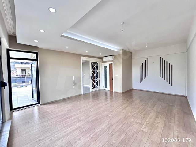 HAVUZLU SİTE İÇİNDE SATILIK 3+1 AYRI MUTFAKLI DAİRE - Görsel 12