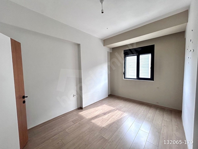 HAVUZLU SİTE İÇİNDE SATILIK 3+1 AYRI MUTFAKLI DAİRE - Görsel 26