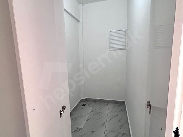 HAVUZLU SİTE İÇİNDE SATILIK 3+1 AYRI MUTFAKLI DAİRE - Görsel 30