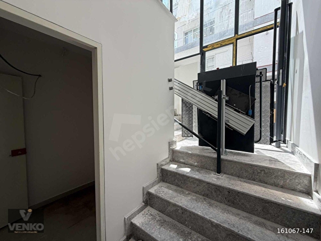 Betonyol Cadde Üzeri Sıfır 180M2 Emsalsiz Kiralık 2 Katlı Dükkan - Görsel 21