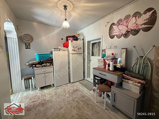 KURUÇEŞME MERKEZ DE SATILIK 1+1 Büyük m2 GİRİŞ KAT DAİRE - Görsel 15