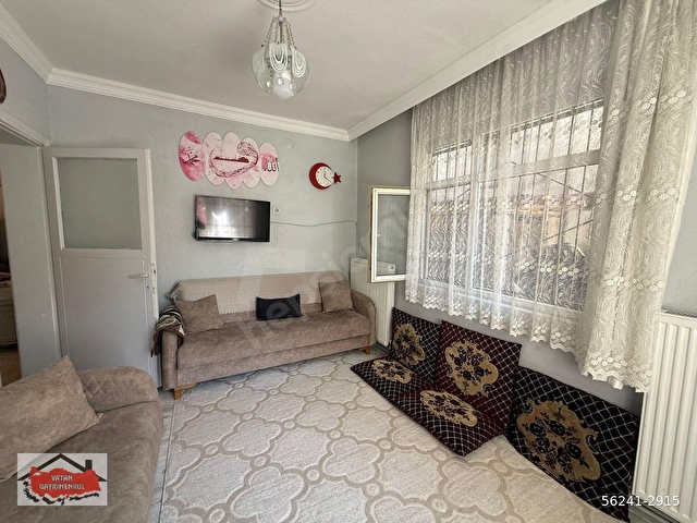 KURUÇEŞME MERKEZ DE SATILIK 1+1 Büyük m2 GİRİŞ KAT DAİRE - Görsel 19