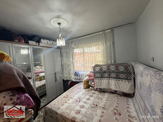 KURUÇEŞME MERKEZ DE SATILIK 1+1 Büyük m2 GİRİŞ KAT DAİRE - Görsel 18