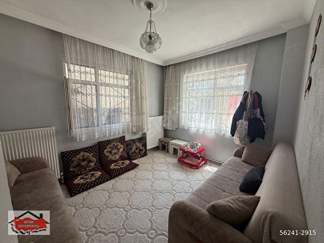KURUÇEŞME MERKEZ DE SATILIK 1+1 Büyük m2 GİRİŞ KAT DAİRE - Görsel 21