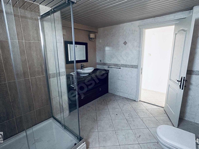 Narlıdere Tanınmış sitesinde Kiralık 4+1 - Görsel 24