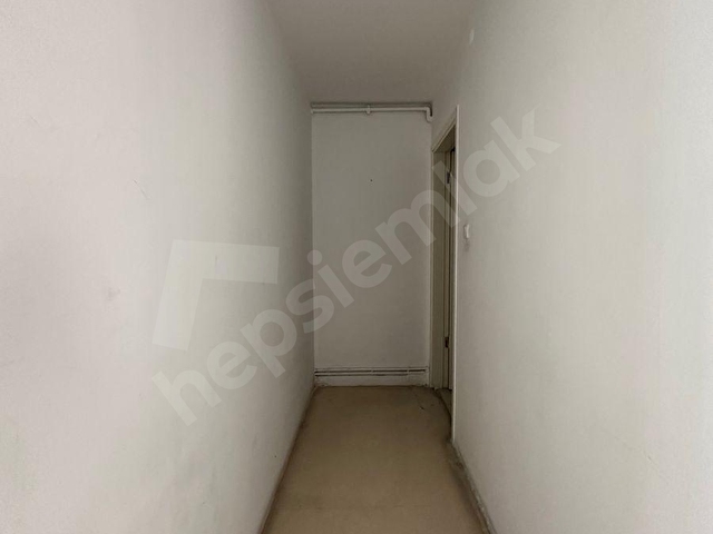 KAĞITHANE SEYRANTEPEDE 300 M2 FERAH VE KULLANIŞLI KİRALIK İŞ YERİ - Görsel 11