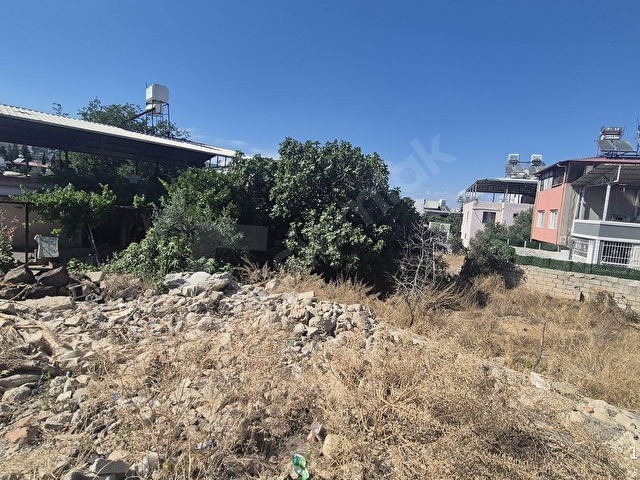 Hataş Emlak tan gazi mah.3 kat imarlı 491 m2 arsa SATILIKTIR - Görsel 2