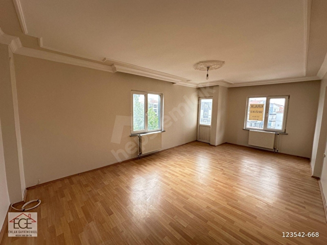 EGE EMLAKTAN İSPAT CAMİ MAHALLESİNDE KİRALIK 3+1 DAİRE - Görsel 17