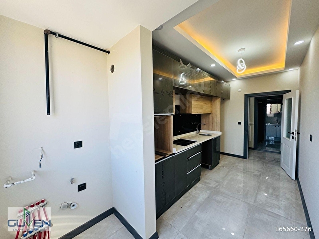 GÜVENDEN KAPAKLIDA KAPALI OTOPARKLI,YERDEN ISITMALI 2+1 DAİRE - Görsel 8