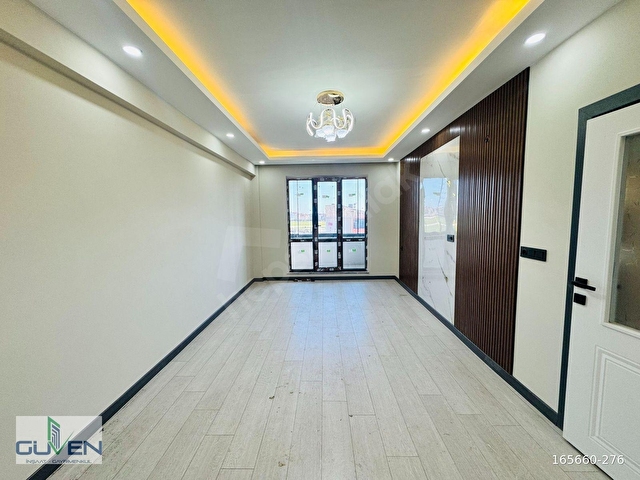 GÜVENDEN KAPAKLIDA KAPALI OTOPARKLI,YERDEN ISITMALI 2+1 DAİRE - Görsel 3