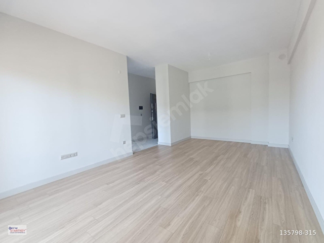 Çiğli Park Yaşam Atlantis Havuz Cephe Kiralık 2+1 Daire - Görsel 7