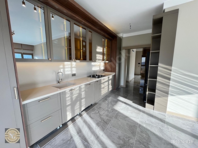BÖLGENİN İNCİSİ..!EGE MAH.ULTRA LÜX SIFIR SİTEDE 1.KAT NET 145M² - Görsel 3