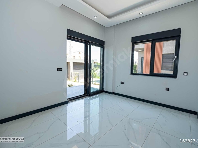 ODABAŞINDA SİTE İÇİNDE KİRALIK 4+1 270M2 HAVUZLU SIFIR VİLLA - Görsel 13