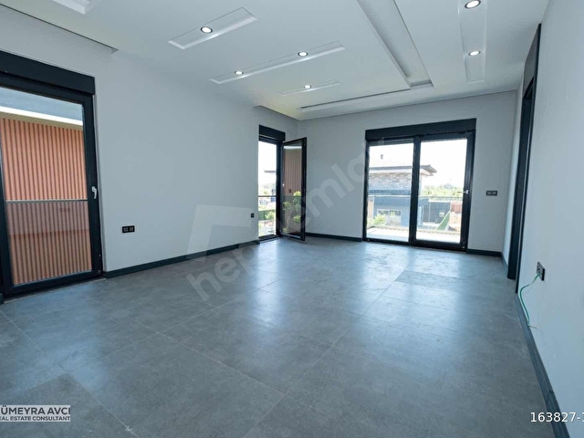 ODABAŞINDA SİTE İÇİNDE KİRALIK 4+1 270M2 HAVUZLU SIFIR VİLLA - Görsel 18