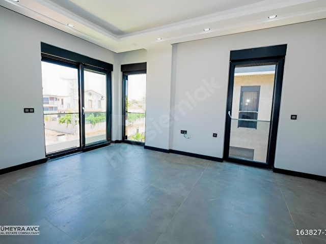 ODABAŞINDA SİTE İÇİNDE KİRALIK 4+1 270M2 HAVUZLU SIFIR VİLLA - Görsel 19