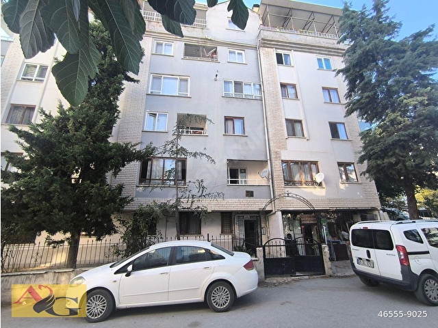 Atakentde Kat Konumunda 3+1 100m2 Kombili Yüksek Giriş