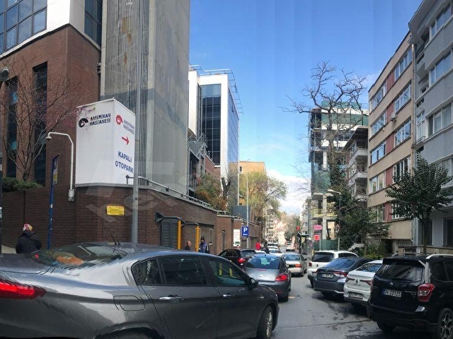 Amerikan Hastanesi Yanı Başında, Müstakil Girişli 300m2 Dublex