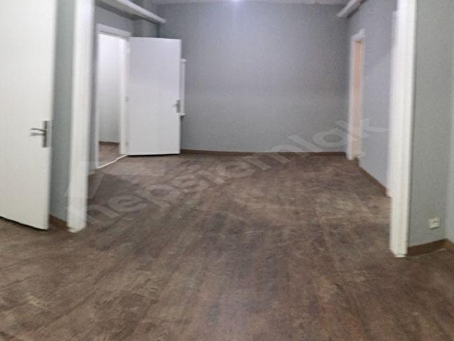 Amerikan Hastanesi Yanı Başında, Müstakil Girişli 300m2 Dublex - Görsel 24