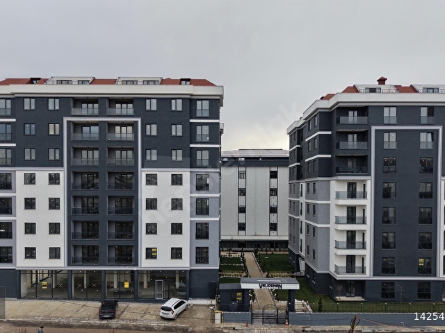 SULTANBEYLİ VALİDEHAN SİTESİNDE GENİŞ 3+1 ARA KAT ZA333