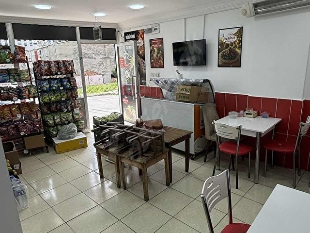 Arnavutköy Atatürk Mahallesinde satılık dükkan - Görsel 8