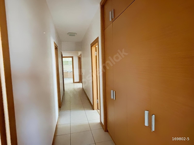 IHLAMUR EVLERİNDE MUHTEŞEM KİRALIK 4+1 DAİRE - Görsel 19