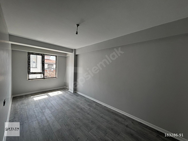 ŞARHÖYÜK MAHALLESİ EBEVEYN BANYOLU LÜKS SATILIK 3+1 DAİRE - Görsel 10
