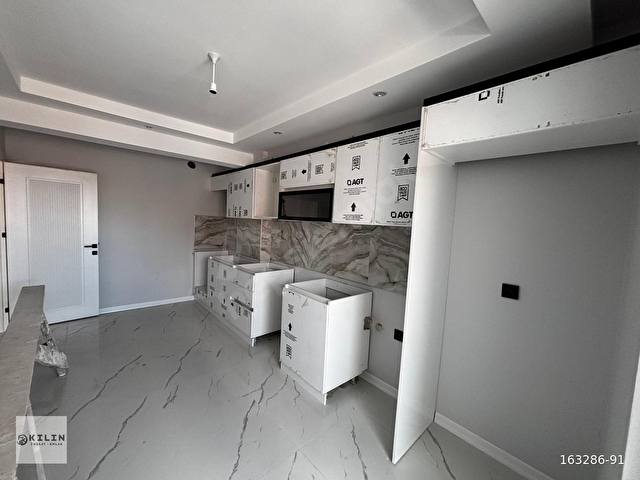 ŞARHÖYÜK MAHALLESİ EBEVEYN BANYOLU LÜKS SATILIK 3+1 DAİRE - Görsel 7
