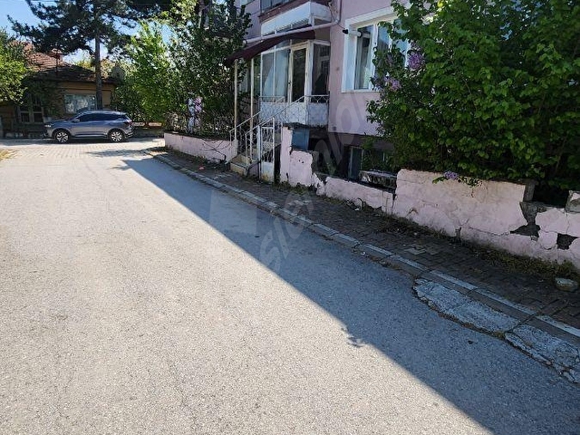 GÜVEN EMLAKTAN SATILIK DİNÇERLER MH.DE 3+1 DAİRE - Görsel 5
