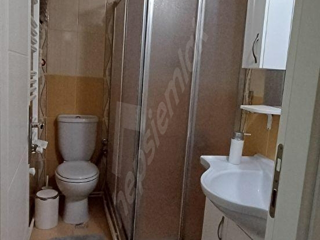 MERKEZİ KONUMDA EŞYALI KİRALIK DAİRE - Görsel 29