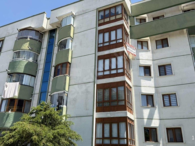 ERYAMANDA METROMALL AVM KARŞISI SİTE İÇİNDE 3+1 4 ARA KATTA - Görsel 2