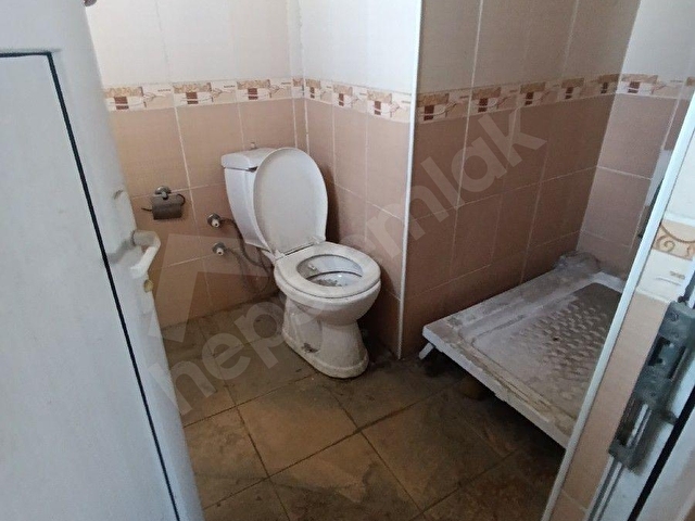 ESENYURT KIRAÇ SEHİTLER MAH.3+2 DUBLEX DAİRE - Görsel 29
