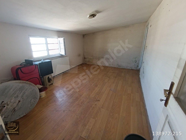 ESENYURT KIRAÇ SEHİTLER MAH.3+2 DUBLEX DAİRE - Görsel 30
