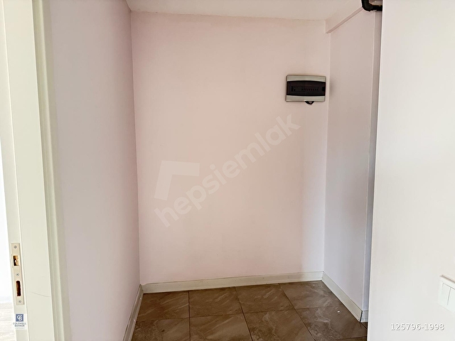 ÇİĞLİ BALATÇIK KAMPÜS YERLEŞKESİNDE 2+1 KİRALIK DAİRE - Görsel 9