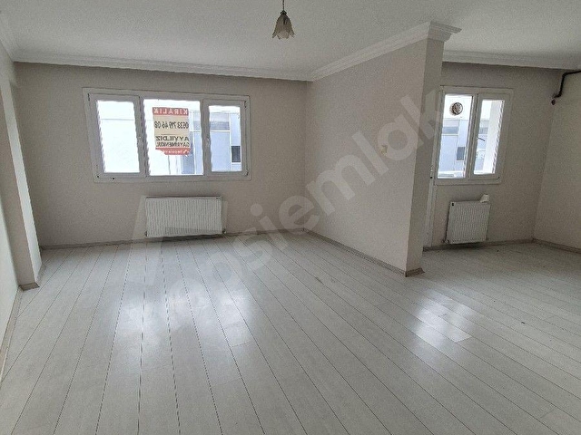 BORNOVA DA 4+1 KİRALIK DOĞALGAZLI DAİRE - Görsel 4