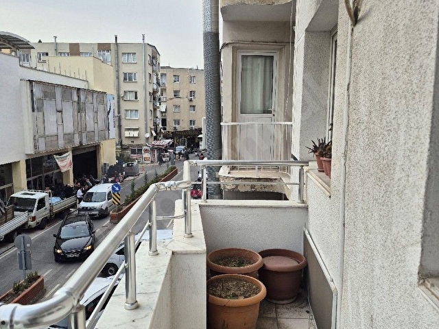 BORNOVA DA 4+1 KİRALIK DOĞALGAZLI DAİRE - Görsel 6