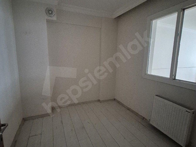 BORNOVA DA 4+1 KİRALIK DOĞALGAZLI DAİRE - Görsel 8