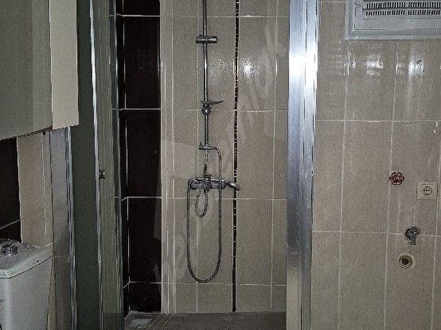 BORNOVA DA 4+1 KİRALIK DOĞALGAZLI DAİRE - Görsel 19