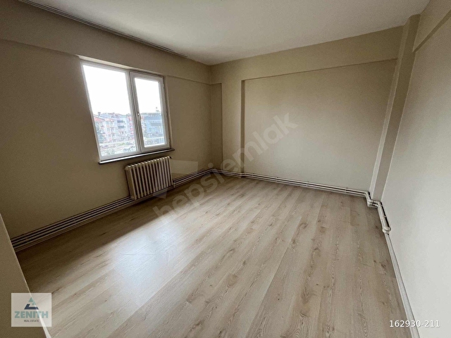 ZENİTH REAL ESTATE BAHÇELİEVLER MH. KİRALIK DAİRE - Görsel 10