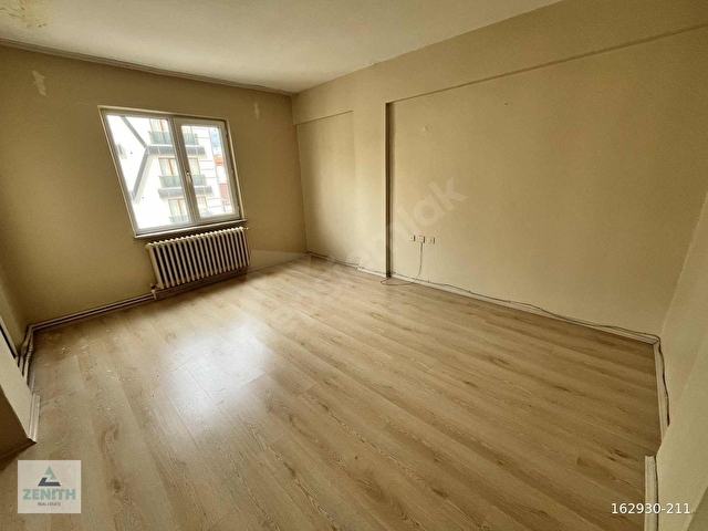 ZENİTH REAL ESTATE BAHÇELİEVLER MH. KİRALIK DAİRE - Görsel 3