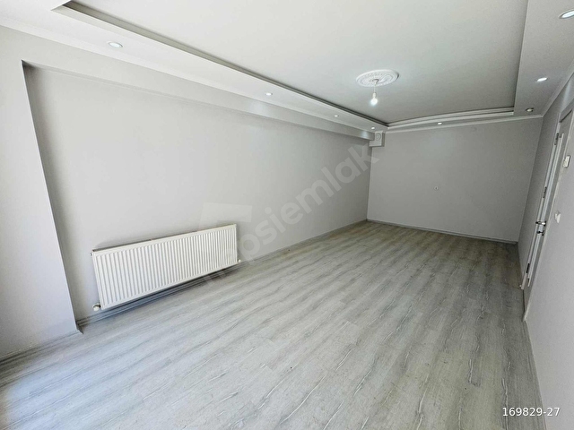 ASİL EMLAKtan MURADİYE MAHsinde 3+1 OTOPARKLI DAİRE - Görsel 15