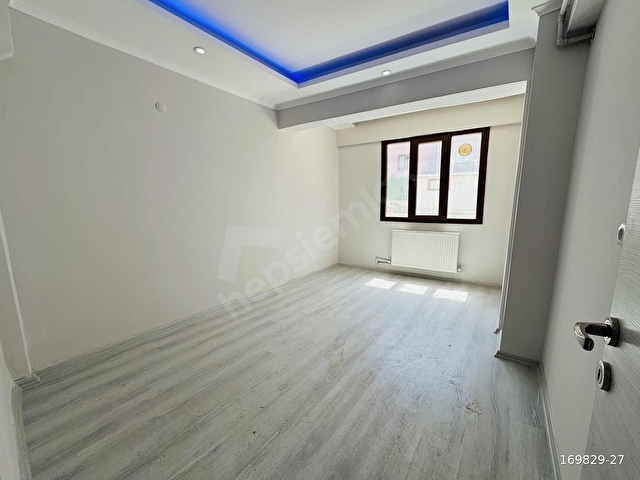 ASİL EMLAKtan MURADİYE MAHsinde 3+1 OTOPARKLI DAİRE - Görsel 23